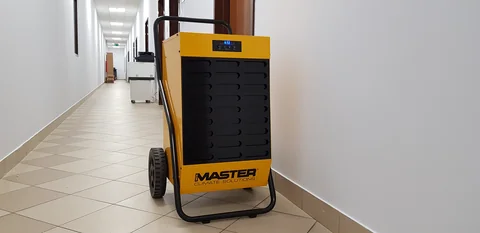 MASTER - DH 62